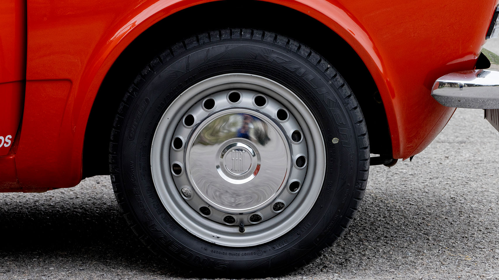 article gallery item